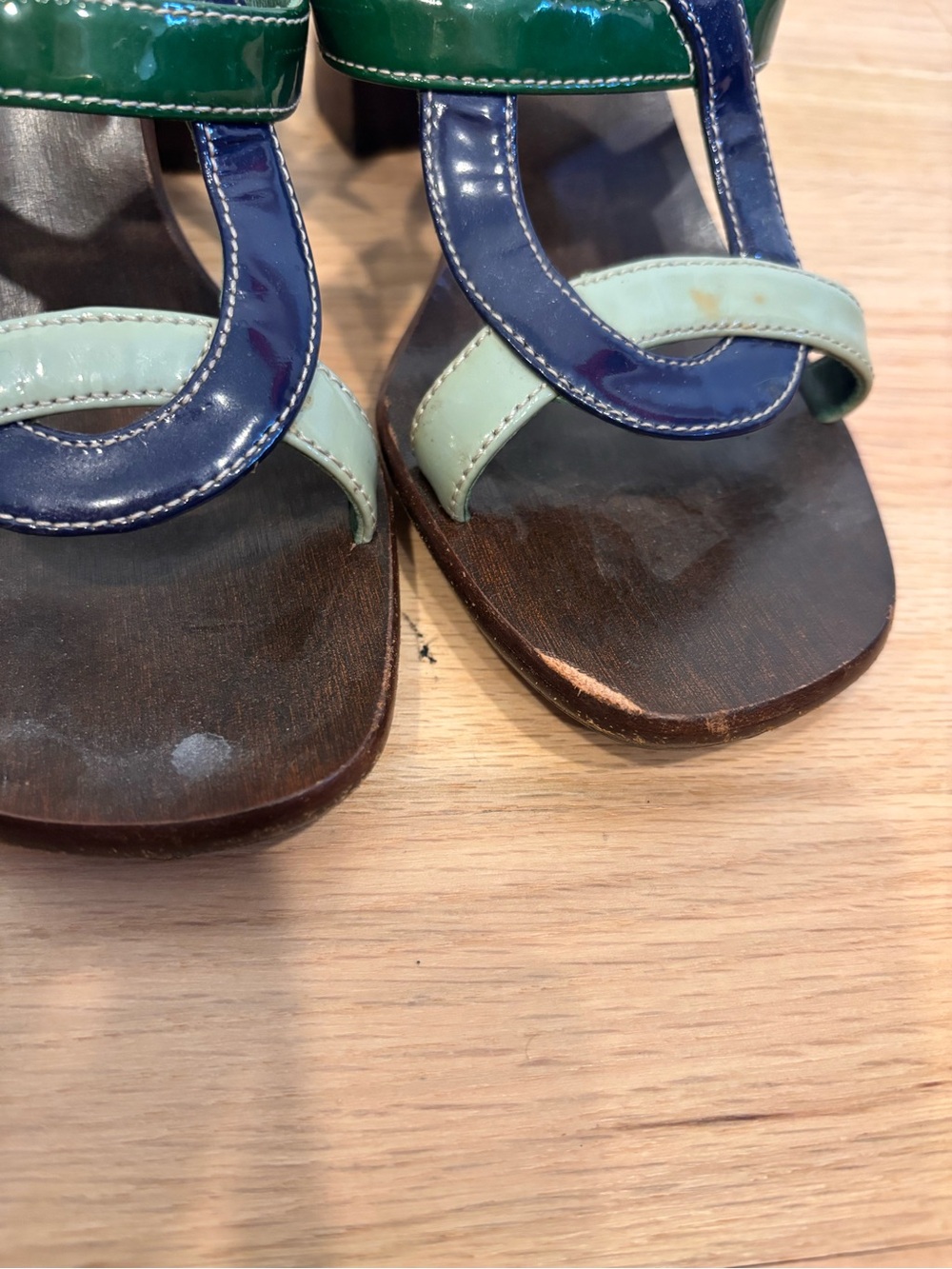 Vintage Miu Miu Arlecchino sandals in multicolored patent leather size 35.5 - Picture 6 of 10
